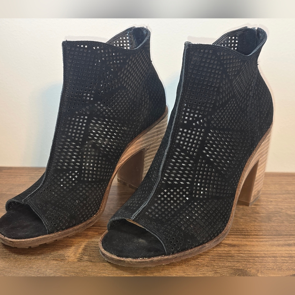 Lucky Brand Vacob Open-Toe Black Suede Booties Women's Size 9.5M - Picture 5 of 10